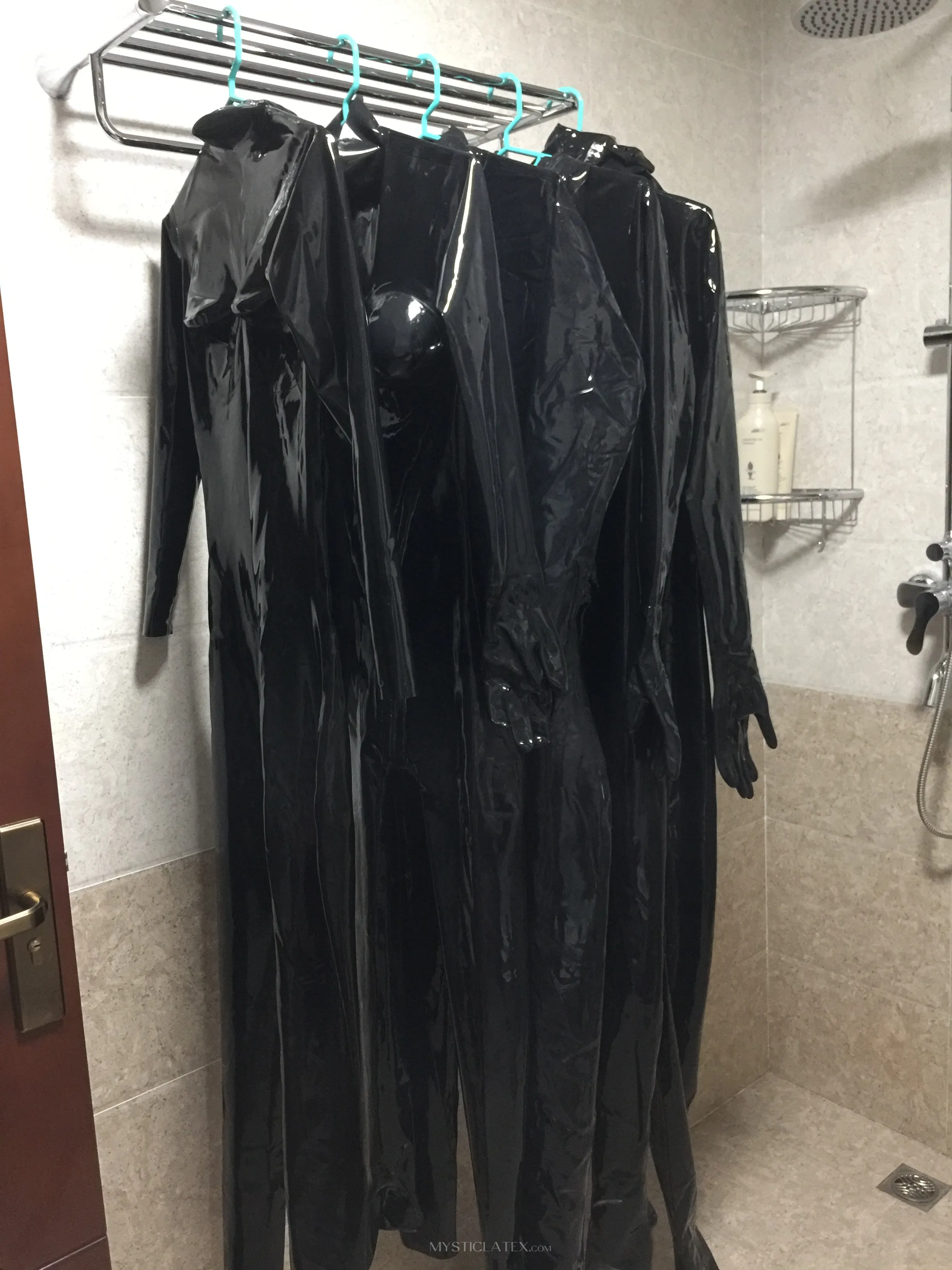 Sexy Black Full Body Bodysuit Unisex Latex Rubber Clothing Fetish Catsuit No Hood Customize for Men and Women