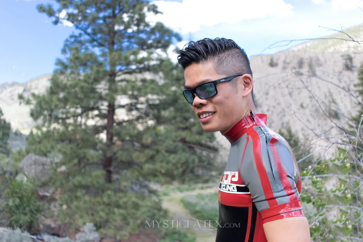 Latex Bodysuit Fashion Latex Clothing Jerseys with Cod piece