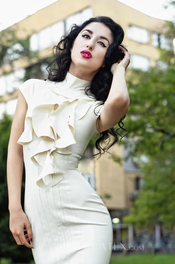 Women Round Neckline Chest Bowknot Latex Dress